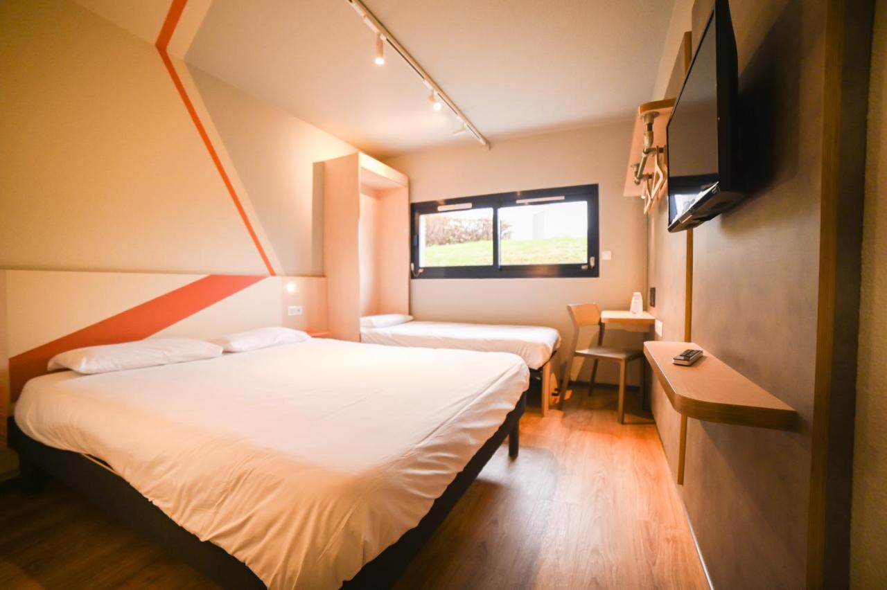 Ibis Budget Site Du Futuroscope Chasseneuil-du-Poitou Eksteriør bilde