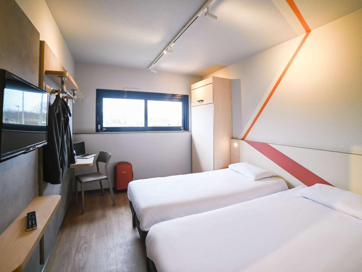 Ibis Budget Site Du Futuroscope Chasseneuil-du-Poitou Eksteriør bilde