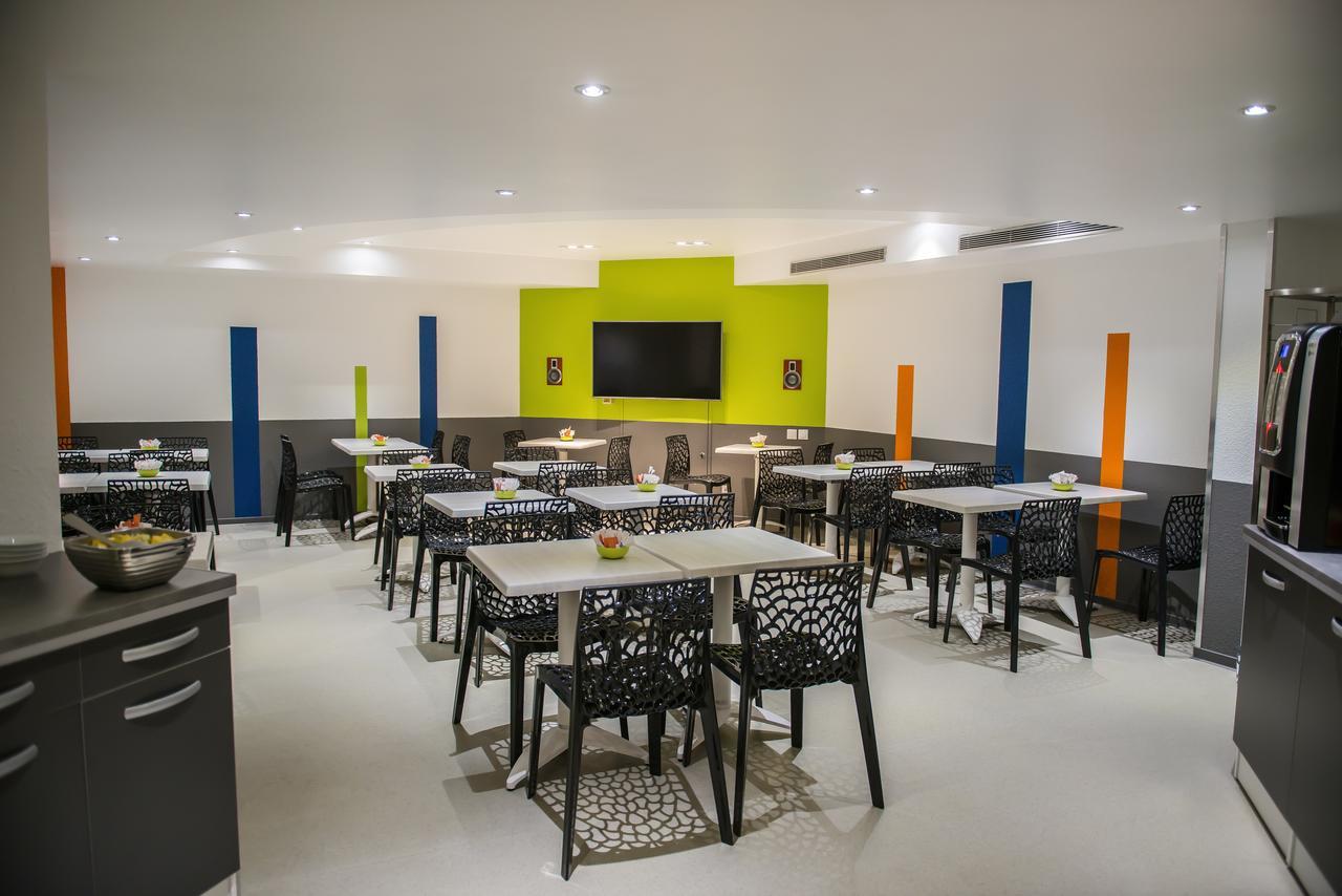 Ibis Budget Site Du Futuroscope Chasseneuil-du-Poitou Eksteriør bilde